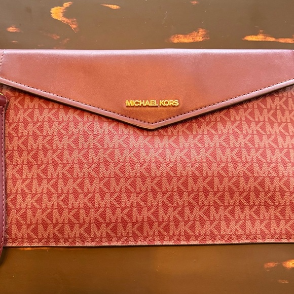 Michael Kors Maisie Large 3-in-1 Tote - Picture 2 of 16